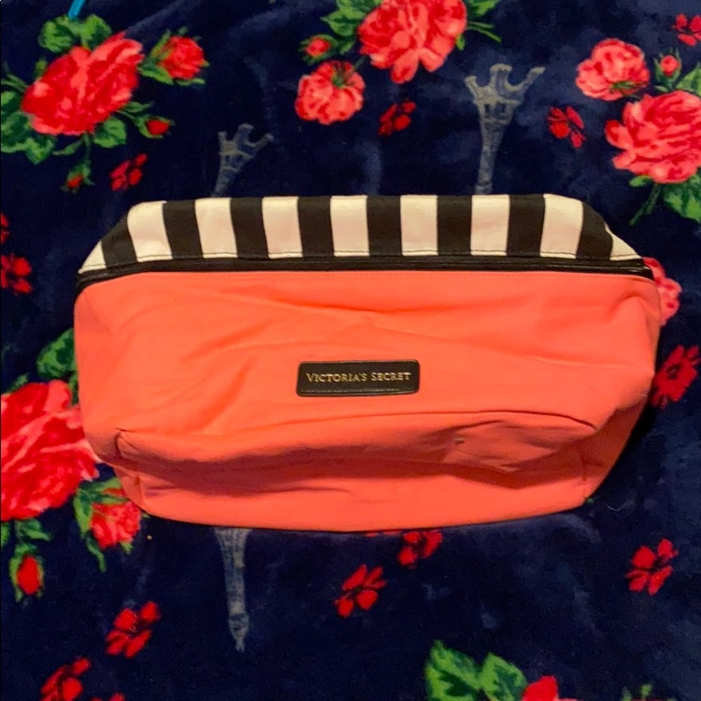 Victoria’s Secret Bra and Panty Travel Bag